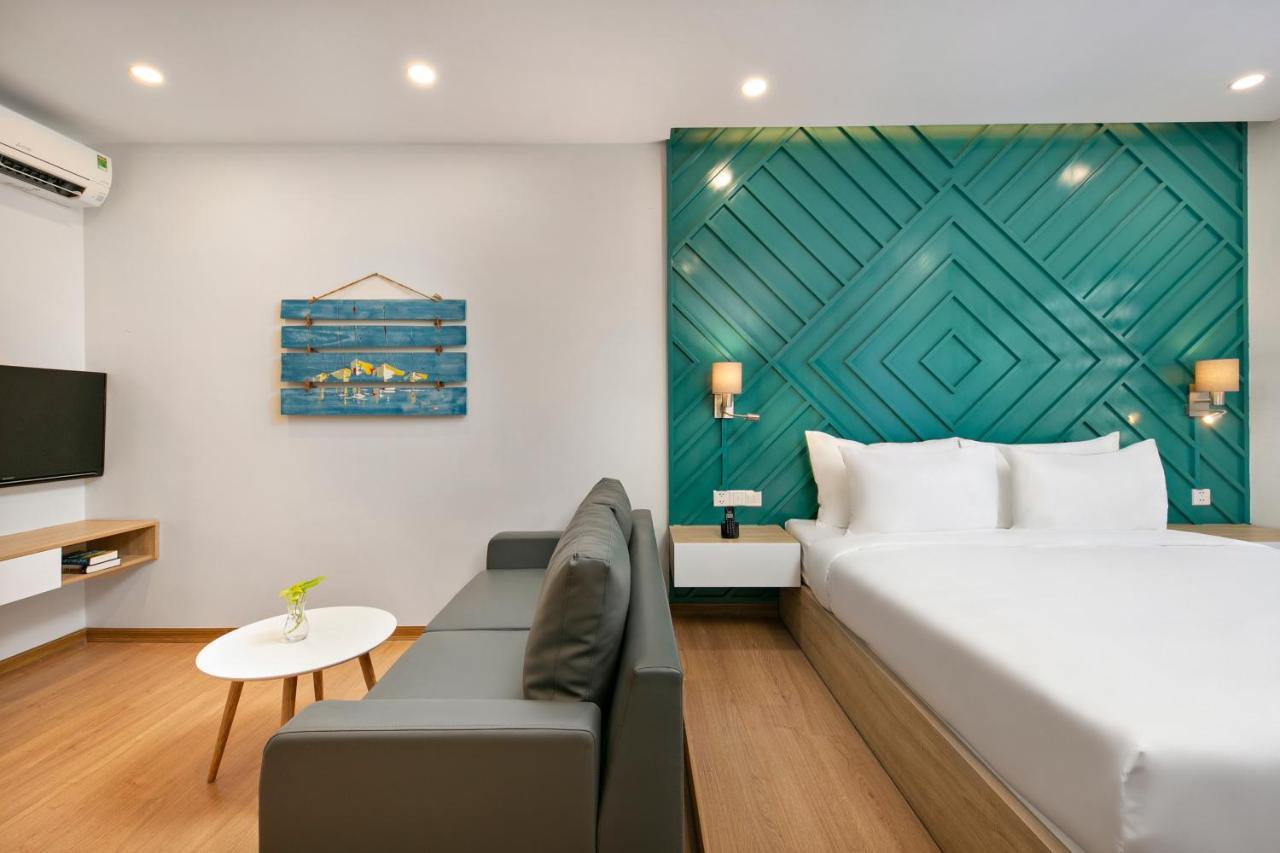 Dolphin Hotel And Apartment Danang Exterior photo